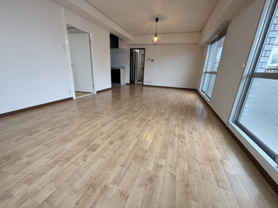 【居間・リビング】 | ローレル東尻池