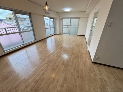 【居間・リビング】 | ローレル東尻池