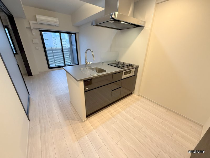 S-RESIDENCE福島diverse　仲介手数料無料の居間・リビング