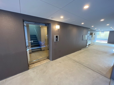 【ロビー】 | ゼフィール