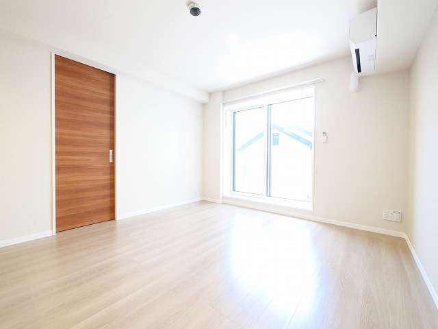 シャーメゾン生駒東新町の居間・リビング