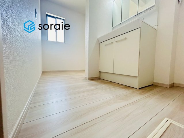 狭山市北入曽1期　2号棟　新築戸建　アーバンスタイルの脱衣所