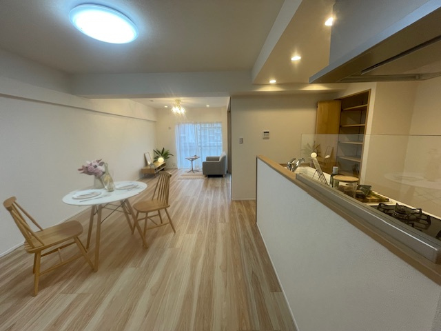 【居間・リビング】白幡第２コーポサンキョー 