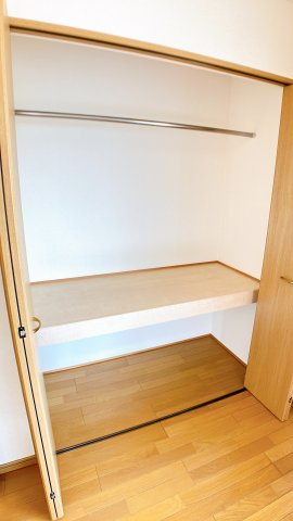 コート半田東B棟の収納