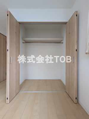 【設備】 | 若葉町戸建 | 6帖クローゼット