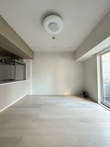 Wonnal堺筋本町(ワンナルサカイスジホンマチ)の居間・リビング|ゆったり過ごせるリビングです