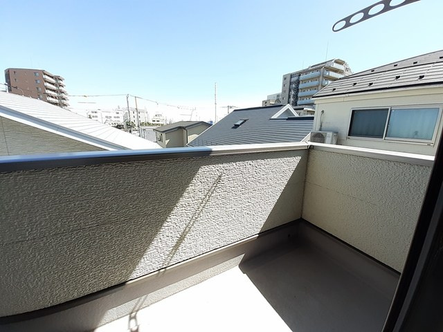 ☆外干しにも便利なバルコニー☆