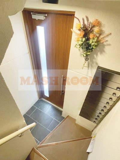 CICADA　ASAGAYAのエントランス