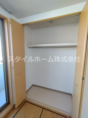 【収納】 | ルネス小松 | 別部屋写真です。