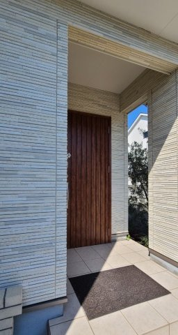 福岡県粕屋郡久山町狩野 中古戸建の玄関|玄関です