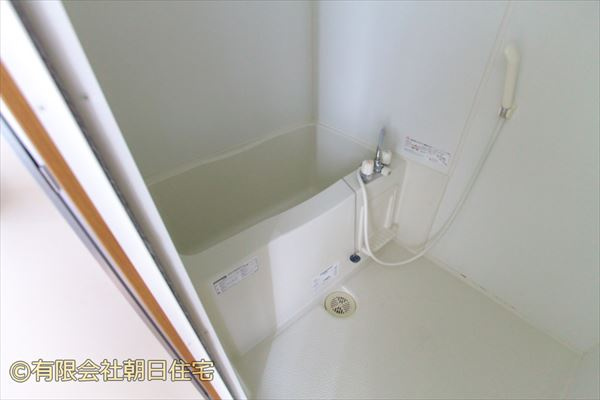 呉市広中町の賃貸マンションの浴室