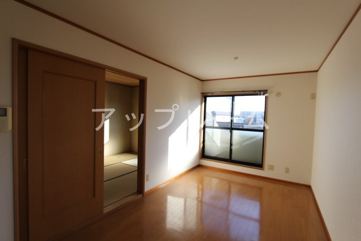 シャンテ中新の内装