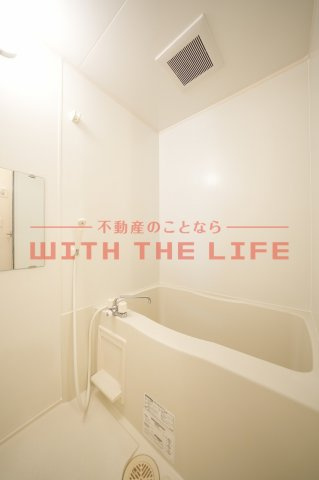 カトルセ【10，000円キャッシュバック対象物件】の浴室|落ち着いた空間のお風呂です