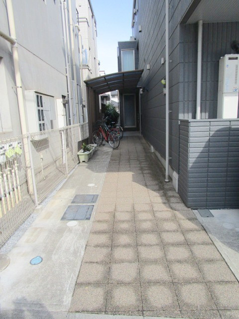 MAISONひまわりのエントランス|★エントランス★