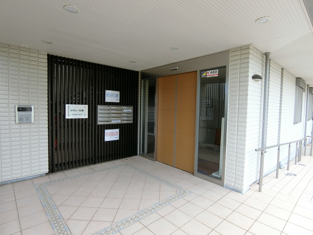 （シニア限定）リヴェール映のエントランス|★安心のオートロック★