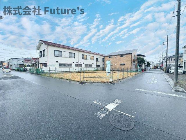 三郷市戸ケ崎5丁目　建築条件無し売地　全2区画　2号地の前面道路含む現地写真|前面道路含む現地写真です。