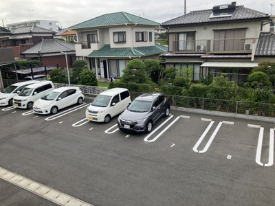 【駐車場】 | ロイヤルパレス知手