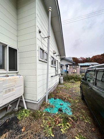 三戸郡階上町大字道仏字耳ケ吠の外観|【リフォーム前】浄化槽を新設します。