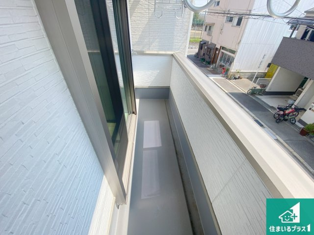 大阪市大正区小林東　中古一戸建のバルコニー|日当たりのよいバルコニー！お部屋が開放的に！