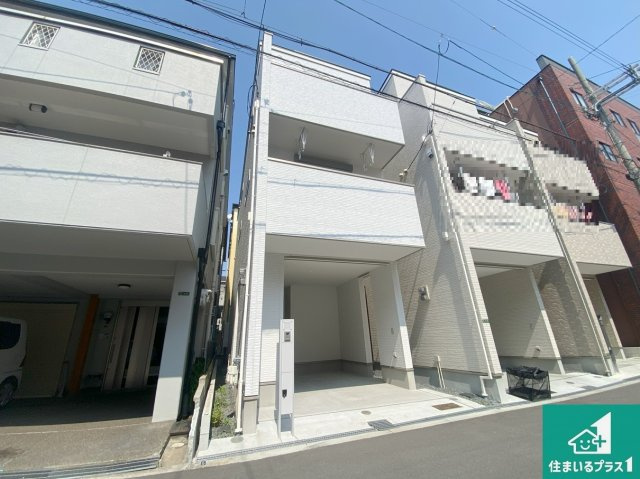 大阪市大正区小林東　中古一戸建の外観|お客様に長く安心して住んでいだだける事にこだわった家づくり！住んでからのアフターサービスにもしっかりと取り組んでいます！