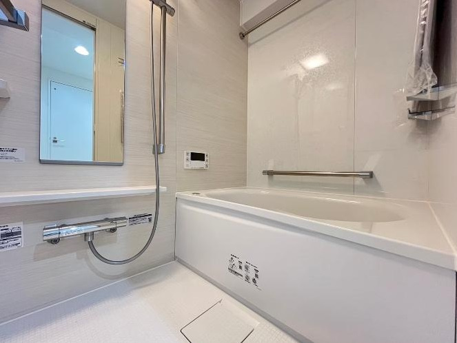 ダイアパレス河辺の浴室|新規ユニットバス　換気乾燥暖房機付、追い焚き機能付き