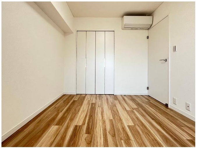 ダイアパレス河辺の洋室|フローリング、クロス貼替