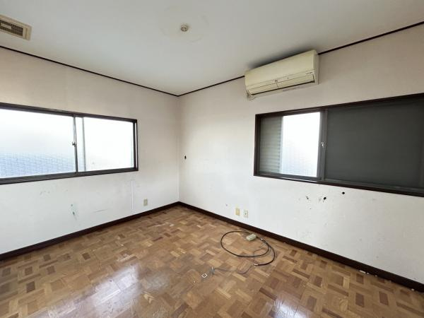 宇都宮市春日町　３ＬＤＫ　中古住宅の洋室