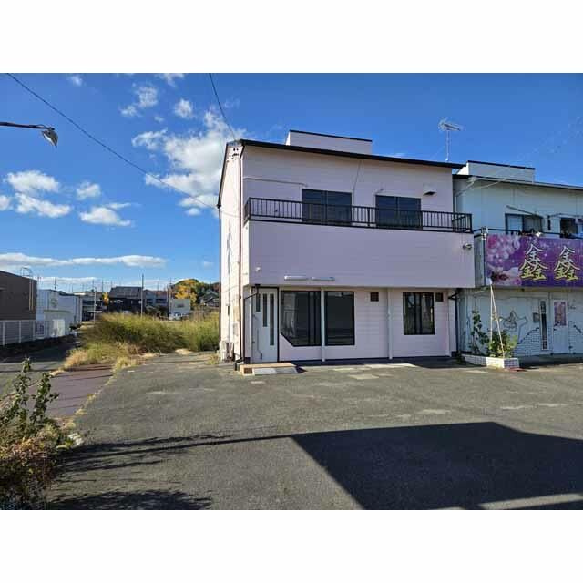 濱嶋北崎店舗　Ｂ棟の外観