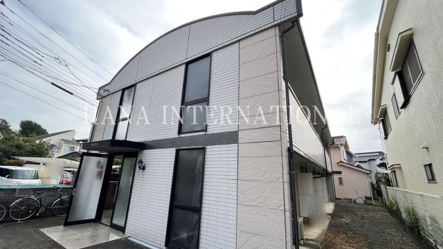 レオパレストゥインクル砂川の外観