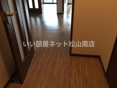 【玄関】 | メゾン・ビューエクセル