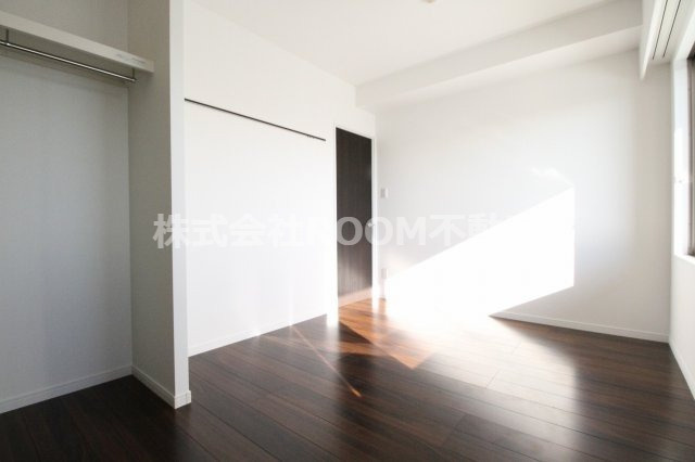 La ville nord hillsの寝室|落ち着いた色調の寝室です