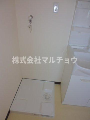 オーキッド・エステイト　Ⅴの洗面所|ゆったりとスペースのある洗面所