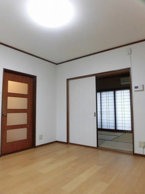 【居間・リビング】 | ガーデンハイツ内中原