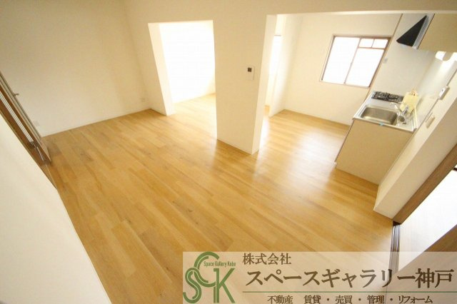 西脇ハイランドハイツ白鳳の居間・リビング|※お部屋により仕様が異なる場合があります※