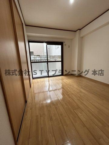 仲介手数料０円！サンシティー西郊の洋室