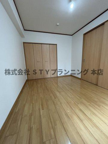 仲介手数料０円！サンシティー西郊の洋室