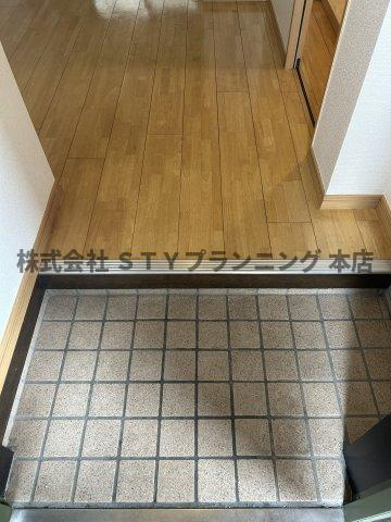 仲介手数料０円！サンシティー西郊の玄関