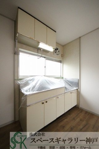 山手ハイツのキッチン|※お部屋により仕様が異なる場合があります※