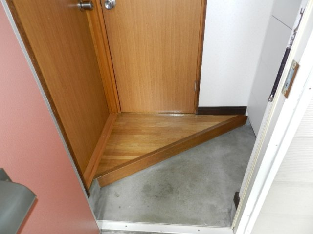 ハイツモトのロビー