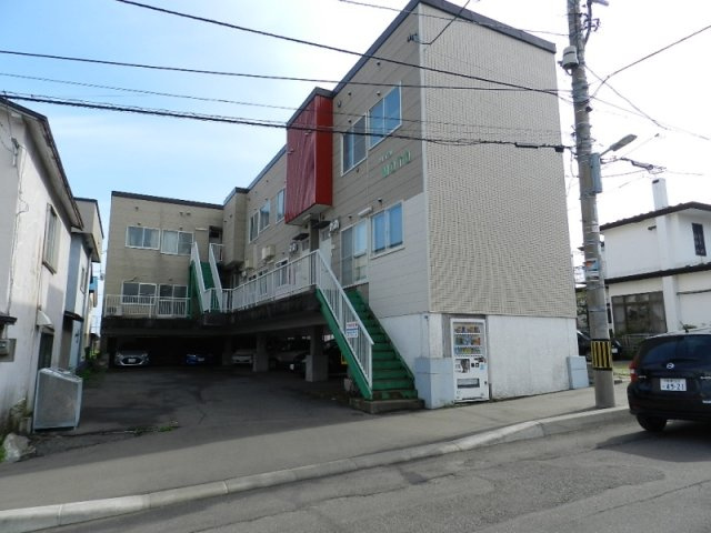 ハイツモトの外観