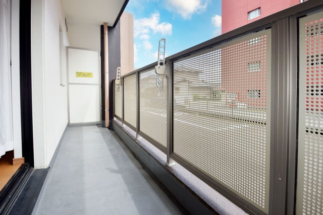 ドゥブラン上津のバルコニー|陽当たり良好なバルコニーです♪