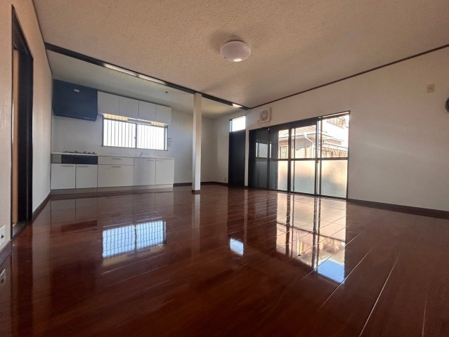 中古売戸建　大網白里市南横川の居間・リビング