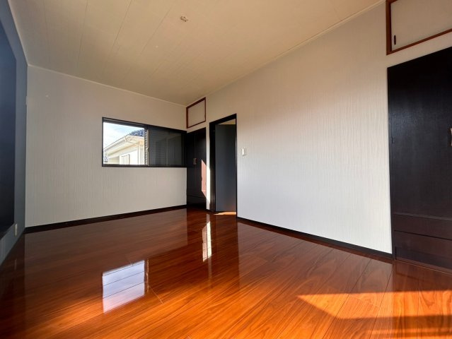 中古売戸建　大網白里市南横川の洋室