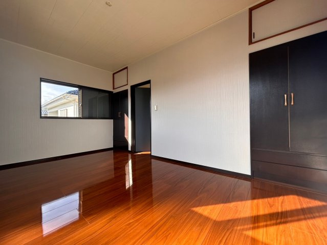 中古売戸建　大網白里市南横川の洋室