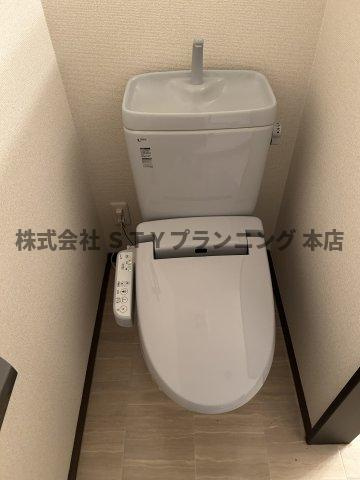 仲介手数料０円！金山BASEのトイレ