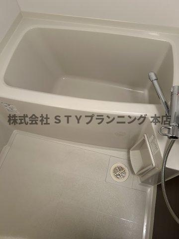 仲介手数料０円！金山BASEの浴室