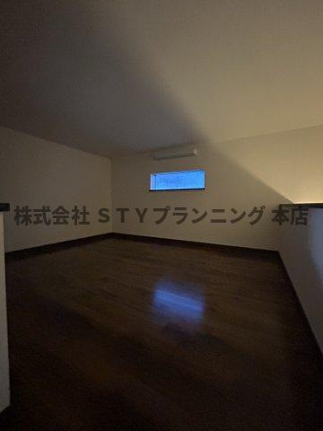 仲介手数料０円！金山BASEの洋室