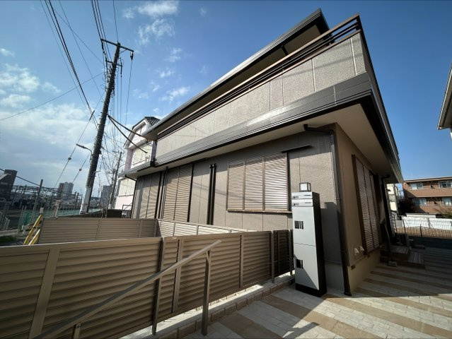 南浦和１丁目戸建ての外観