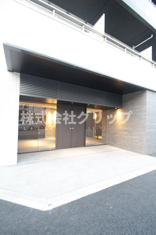 パークアクシス横濱大通り公園の外観