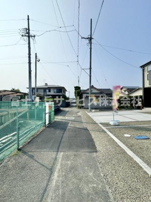【前面道路含む現地写真】 | 静岡市駿河区中島 新築一戸建て 1号棟 | 前面道路含む現地写真です
